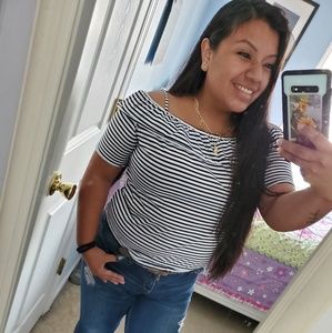 Meet your Posher, Leslie